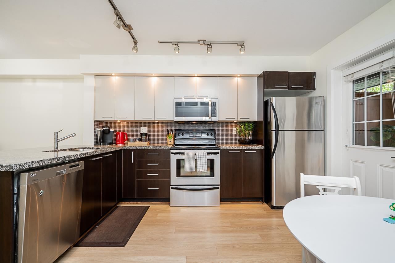 Listing Image 15