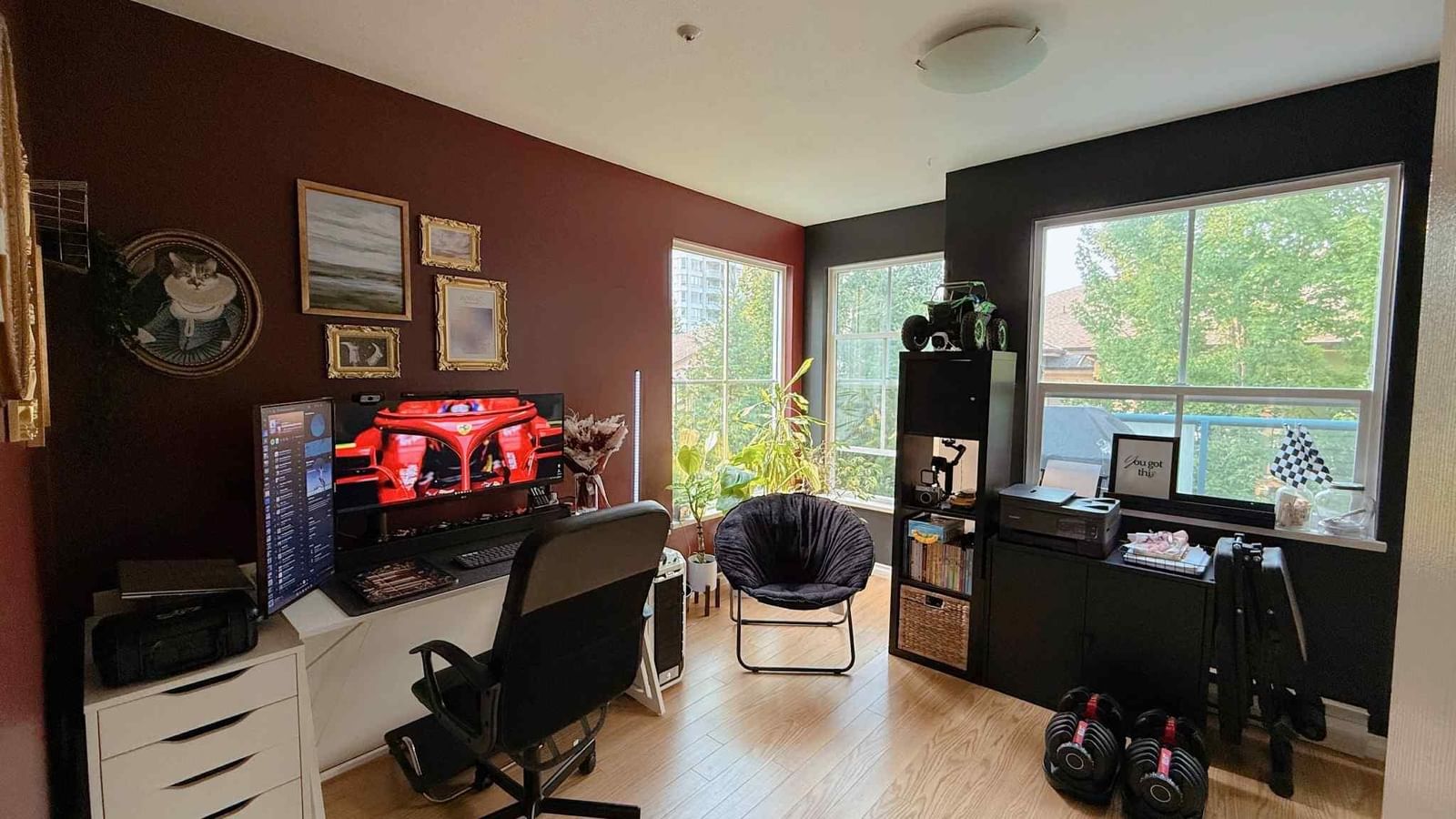 Listing Image 12