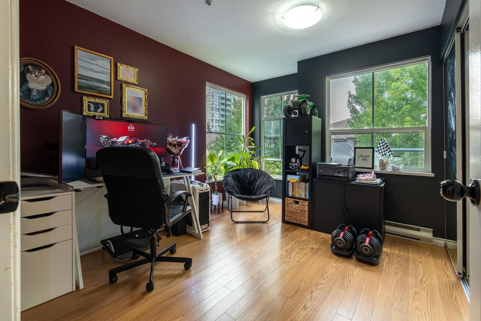 Listing Image 15