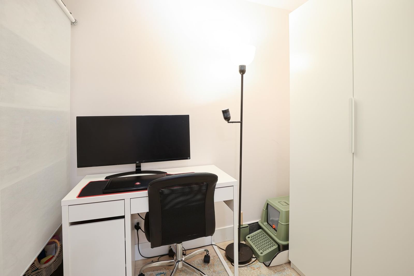 Listing Image 22