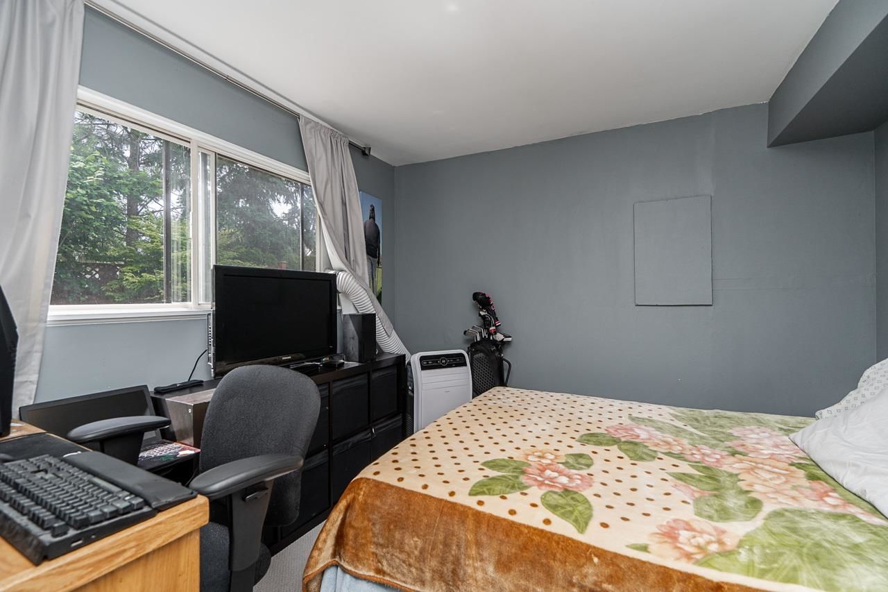 Listing Image 27