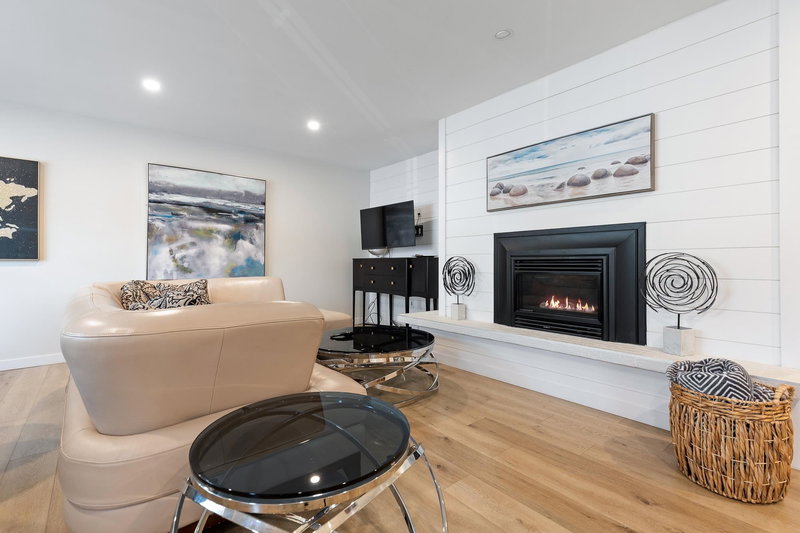 395 Alder Street, Cultus Lake, V2R 4Z1 | Image 3