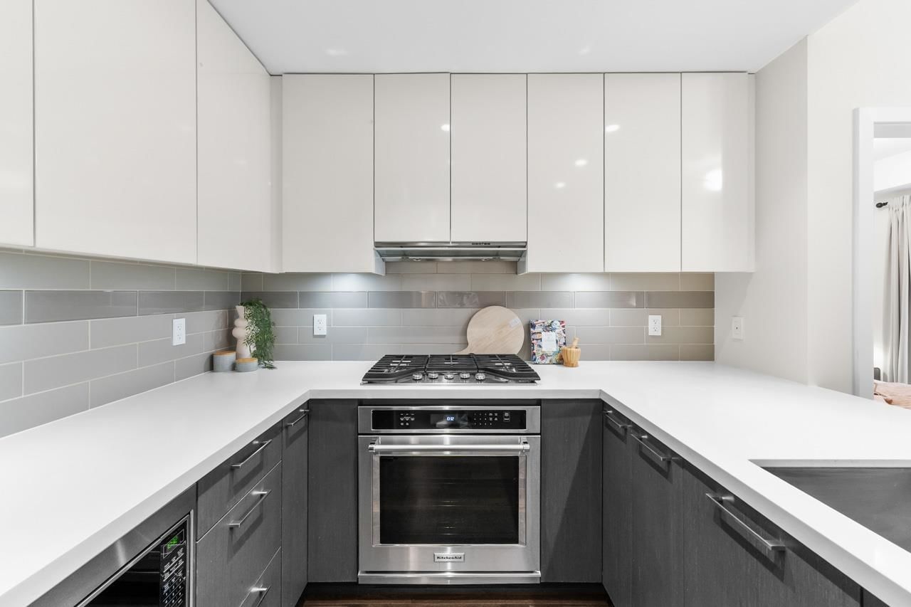 Listing Image 15