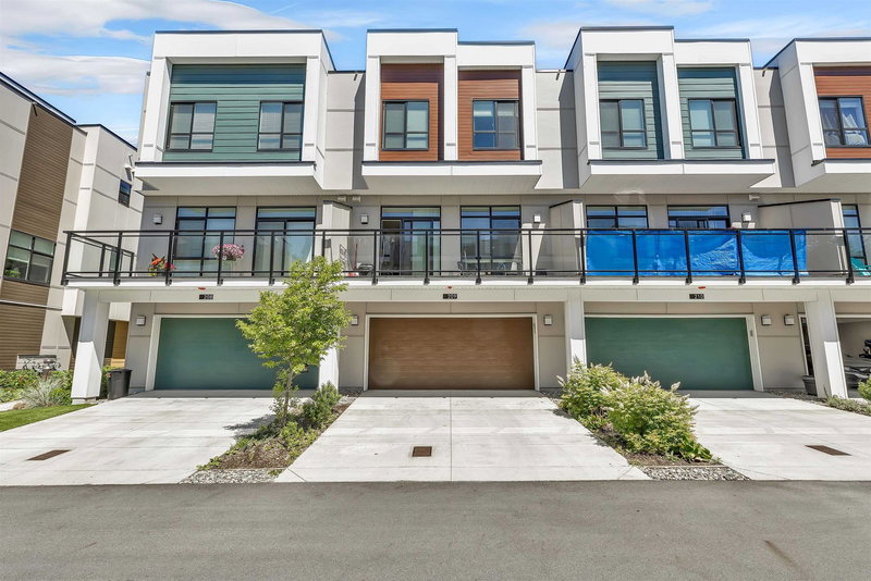 209 - 46150 Thomas Road, Chilliwack, V2R 6H3 | Image 2