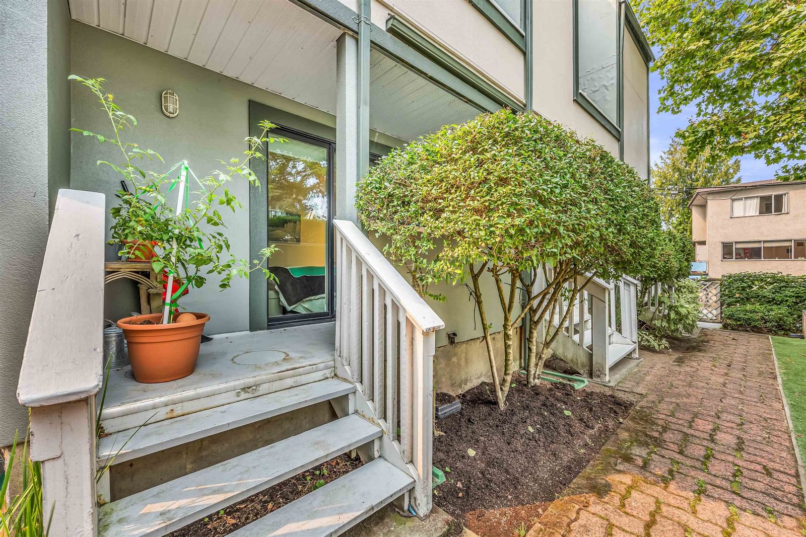 Listing Image 21