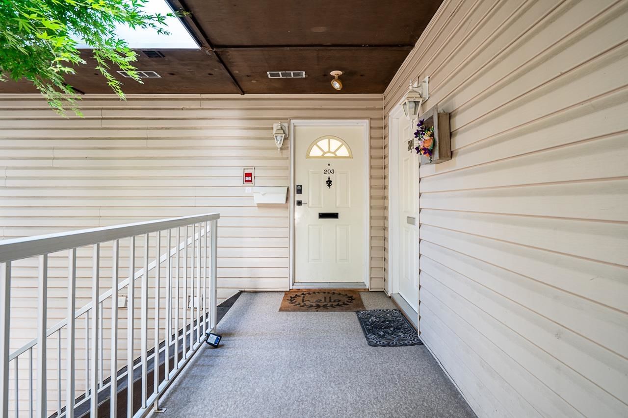 Listing Image 27
