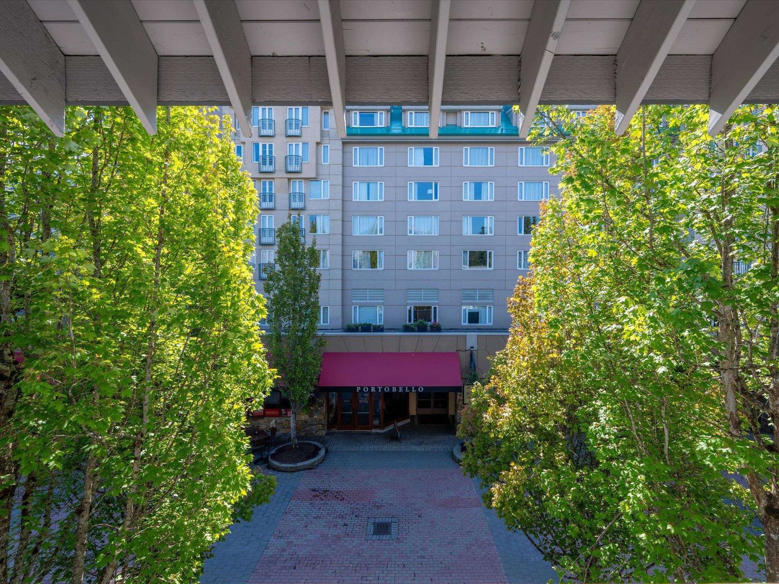 Listing Image 19
