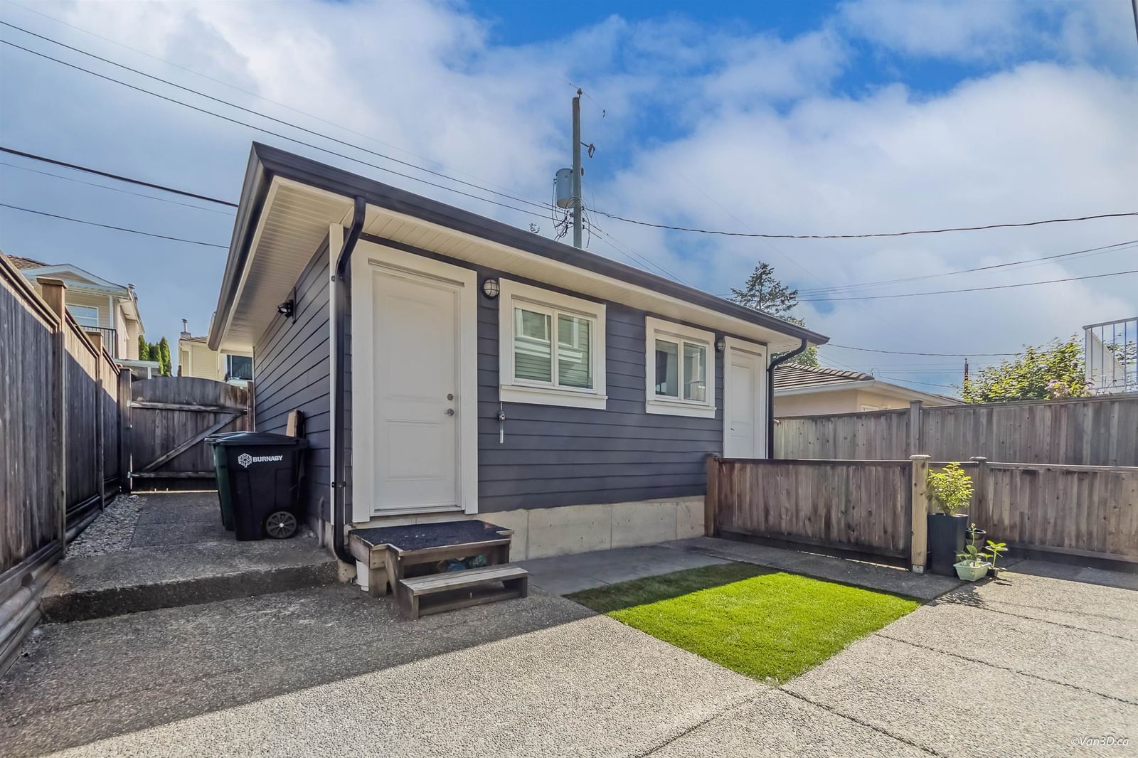 Listing Image 23