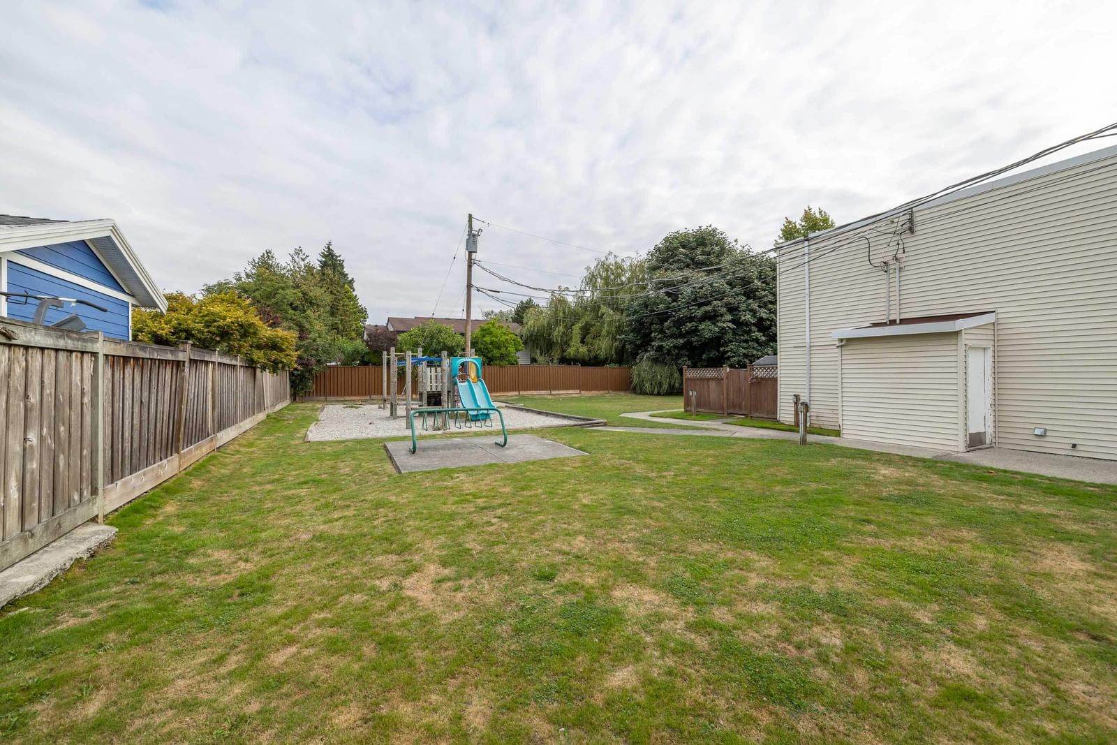 Listing Image 27
