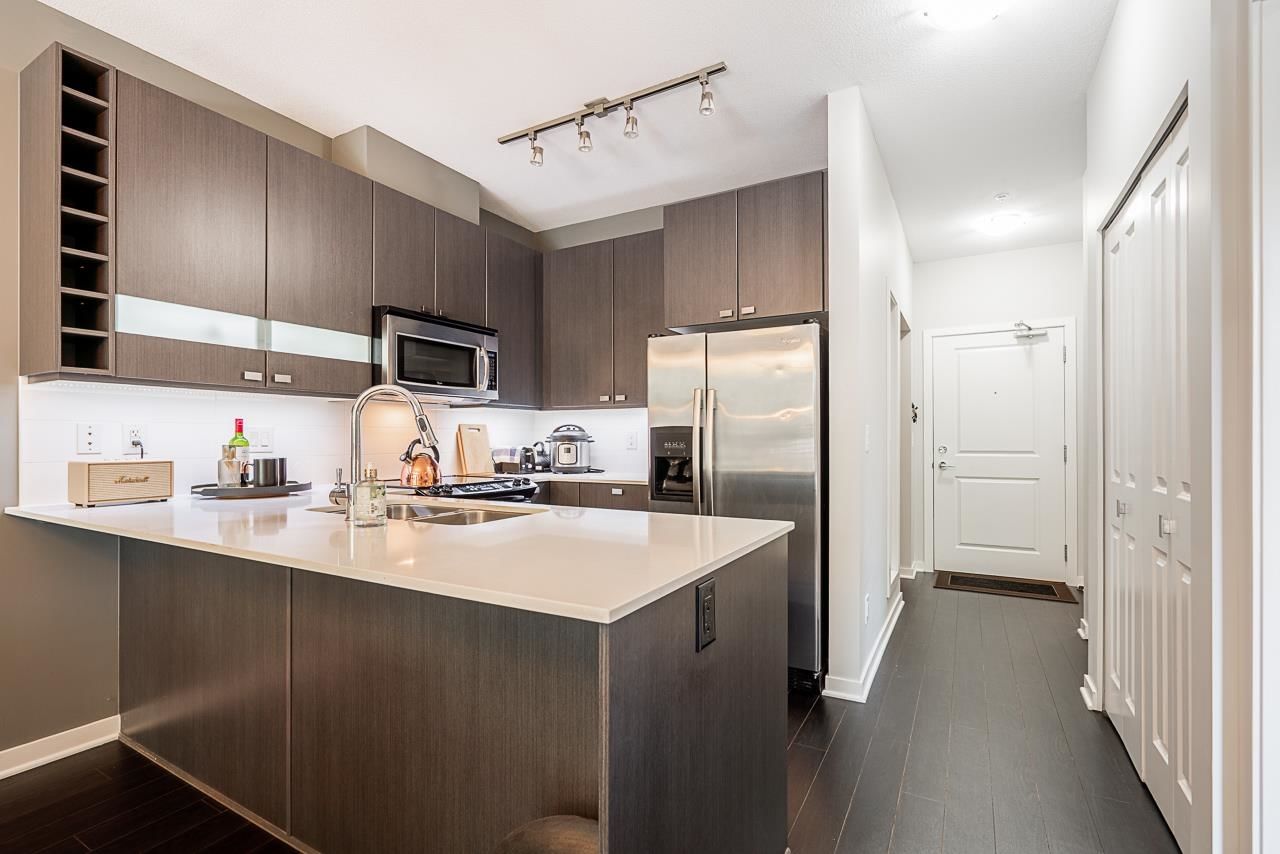 Listing Image 10