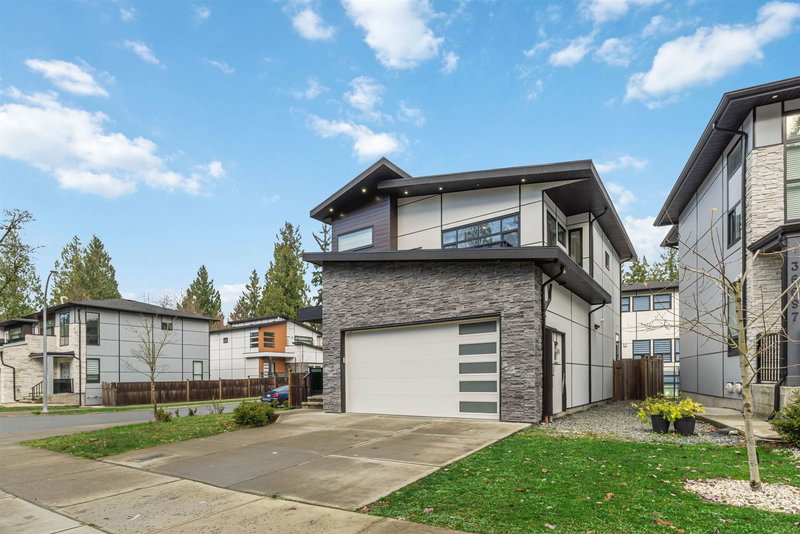 36689 Dianne Brook Avenue, Abbotsford, V3G 0H4 | Image 3