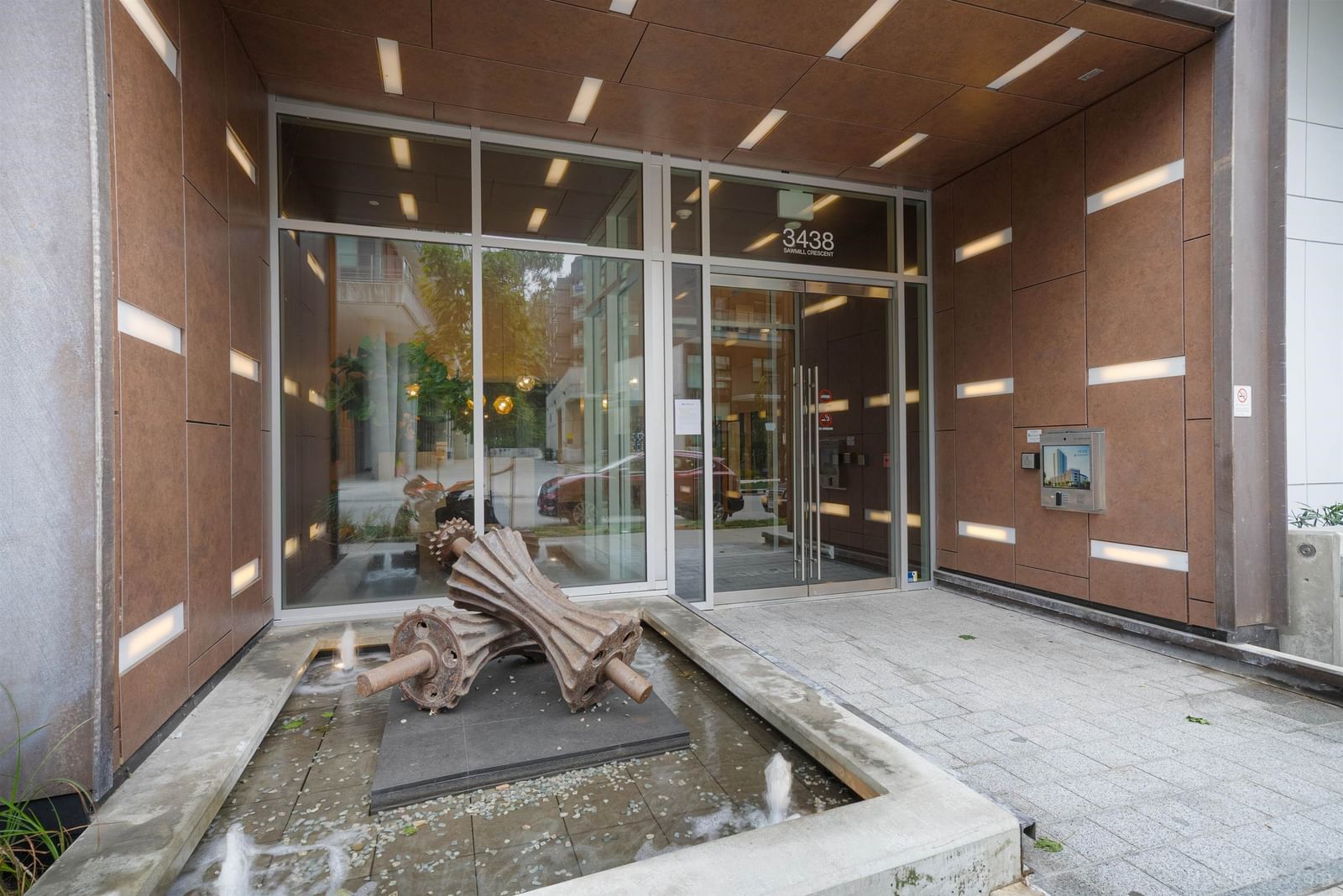 Listing Image 22