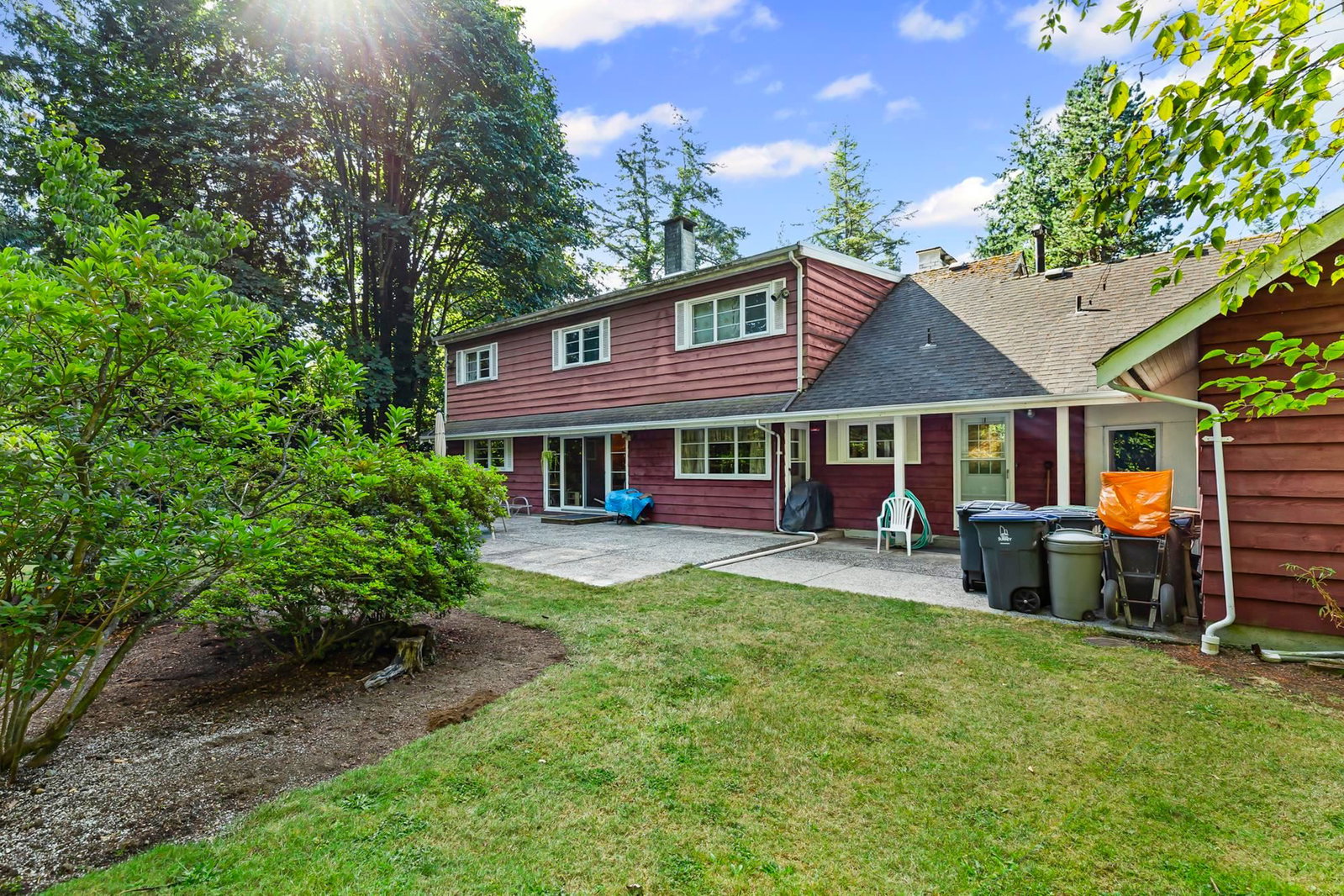 Listing Image 11