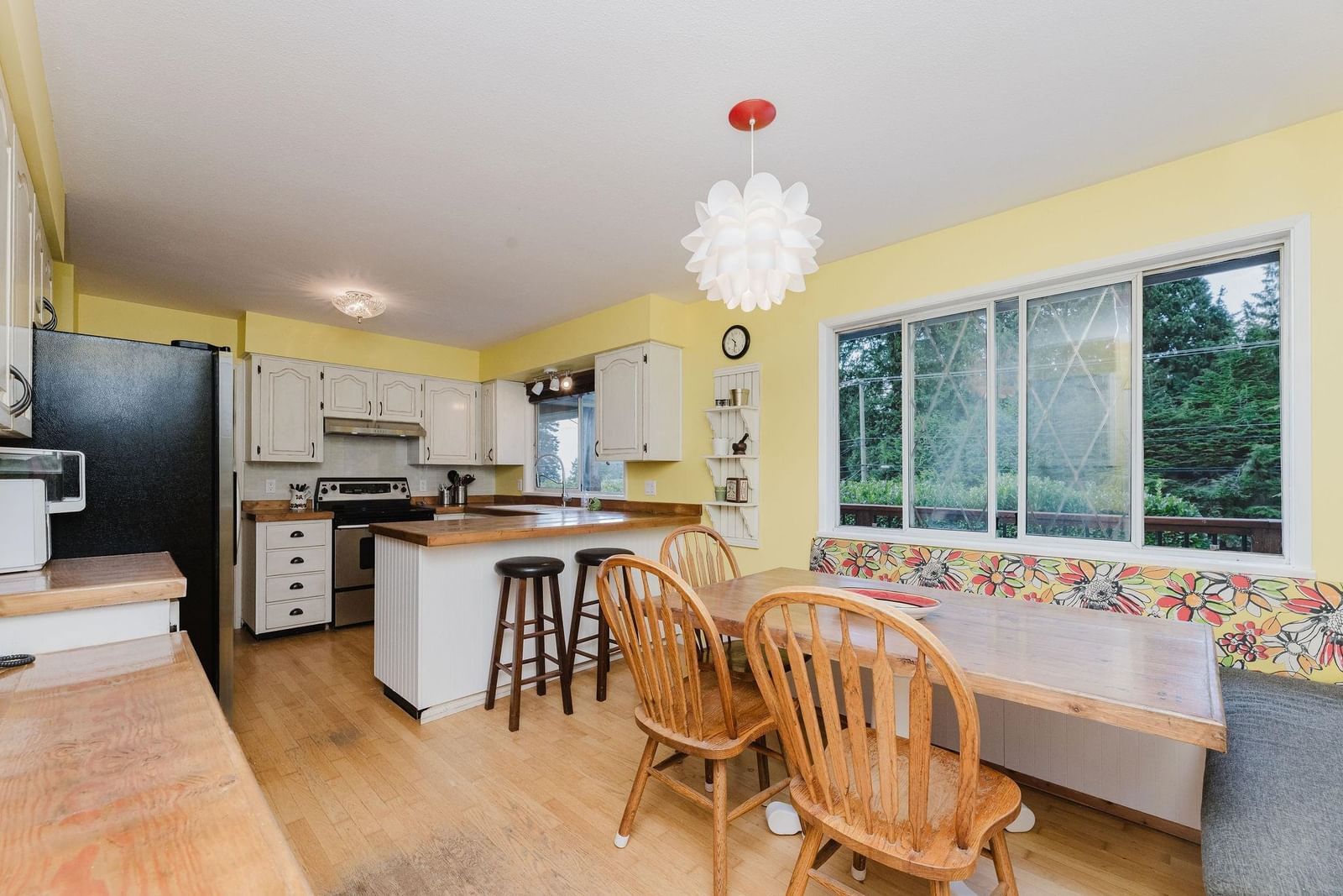 Listing Image 15
