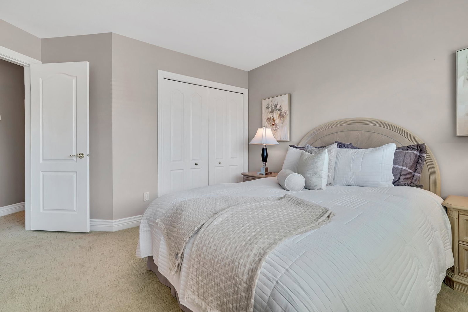Listing Image 27