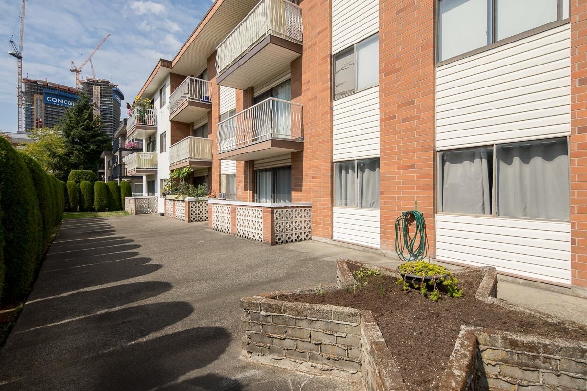 Listing Image 21