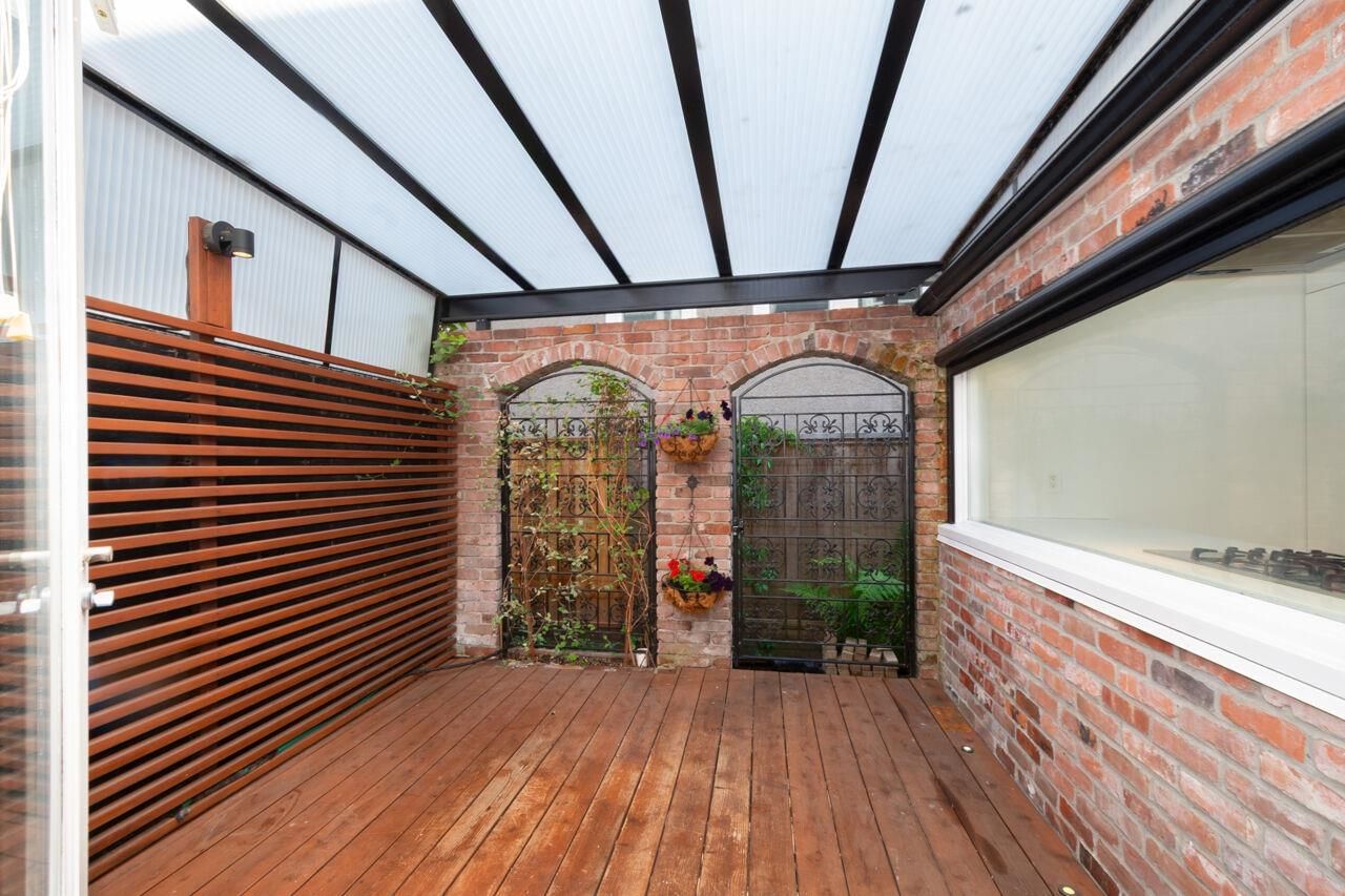 Listing Image 18