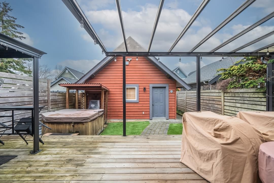Listing Image 19