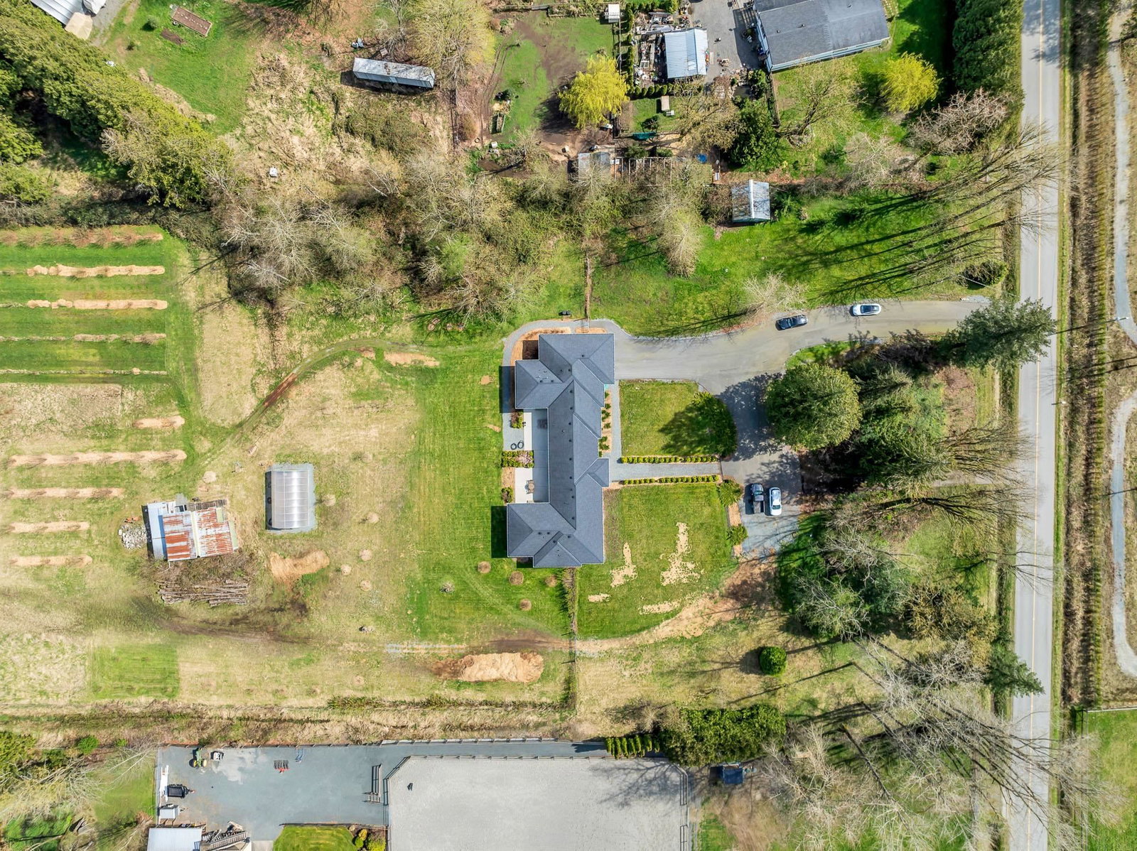 Listing Image 12