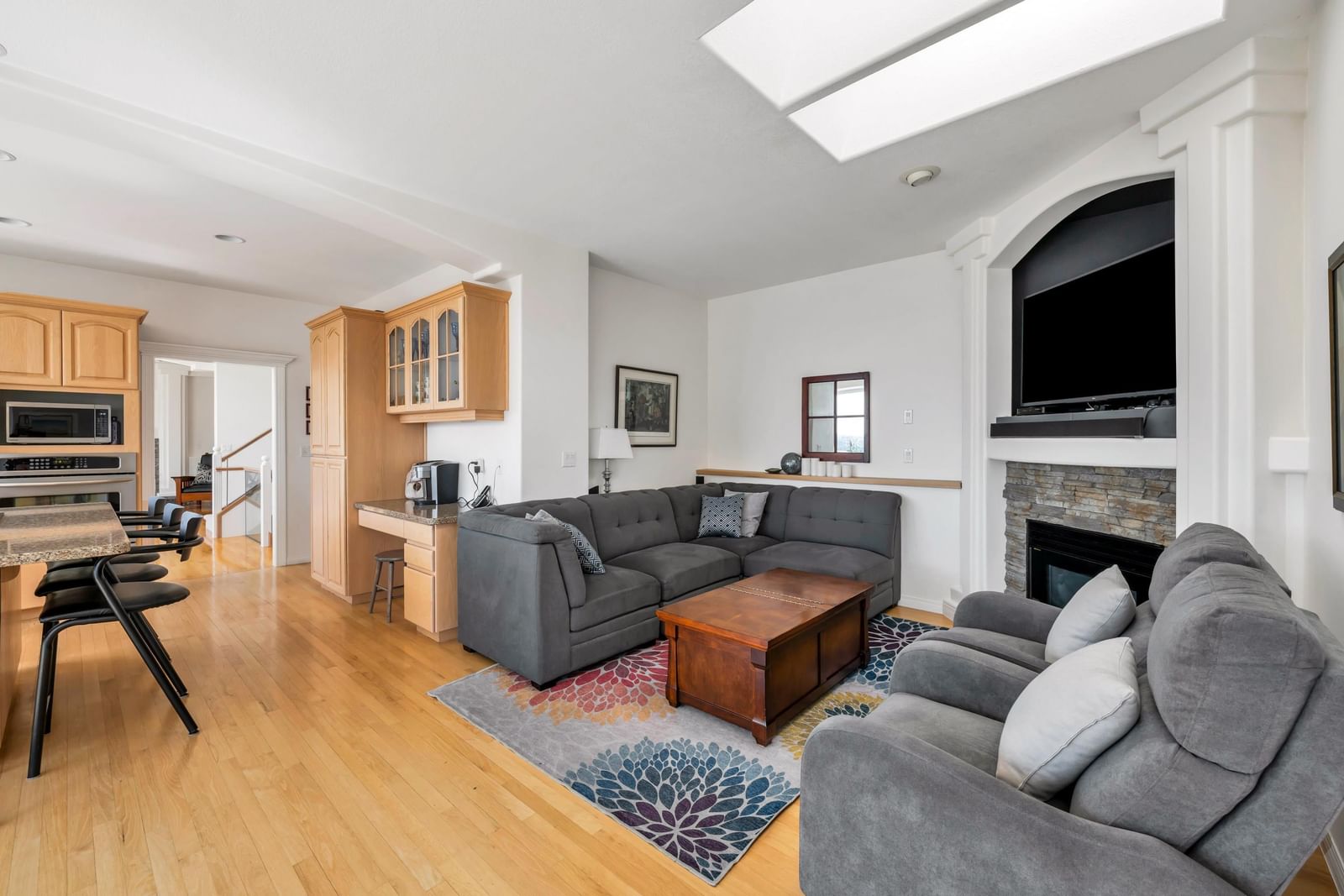 Listing Image 13