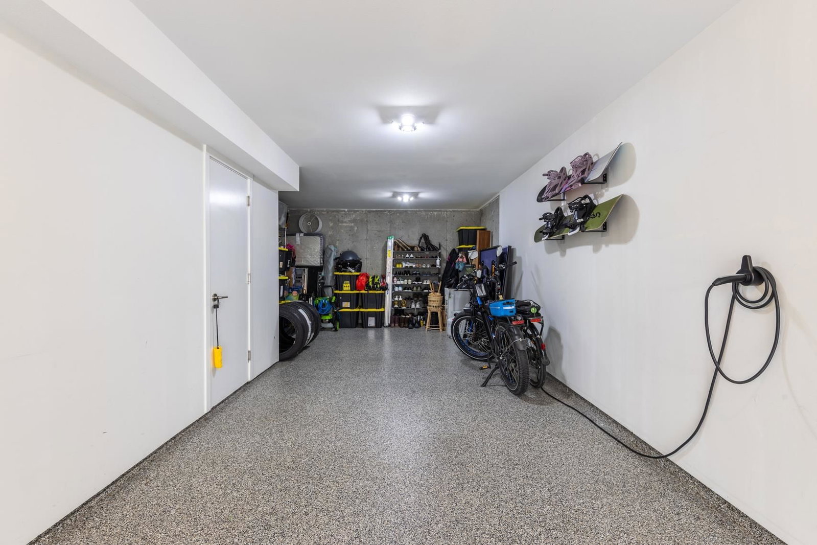 Listing Image 27