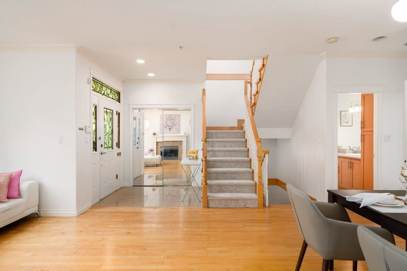 Listing Image 9
