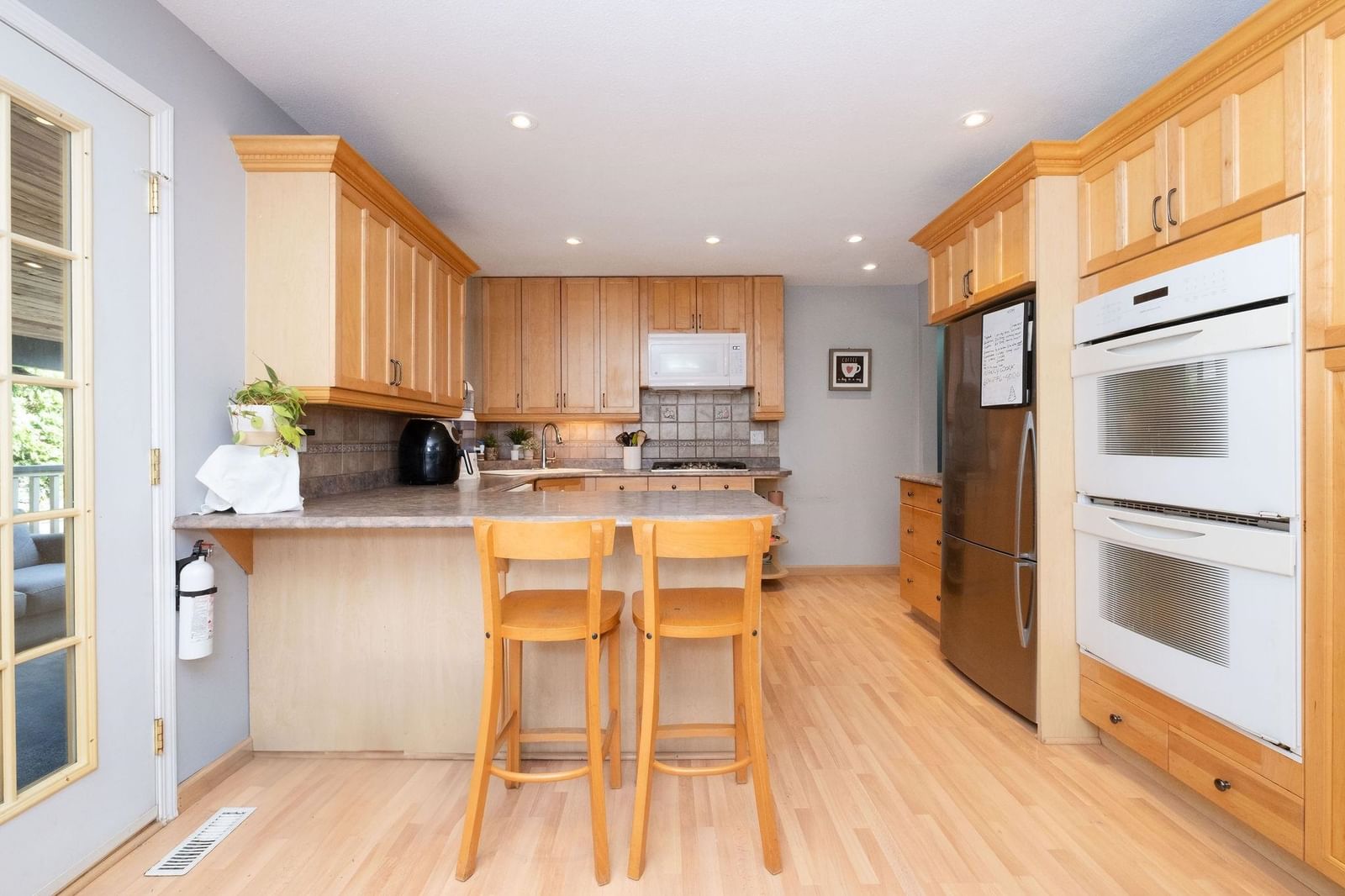 Listing Image 15