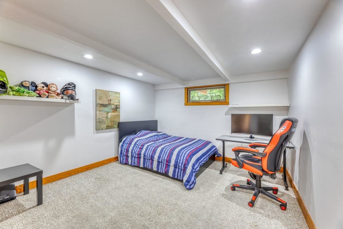 Listing Image 37