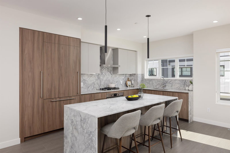 107 - 19451 Sutton Avenue, Pitt Meadows, V3Y 0G6 | Image 2