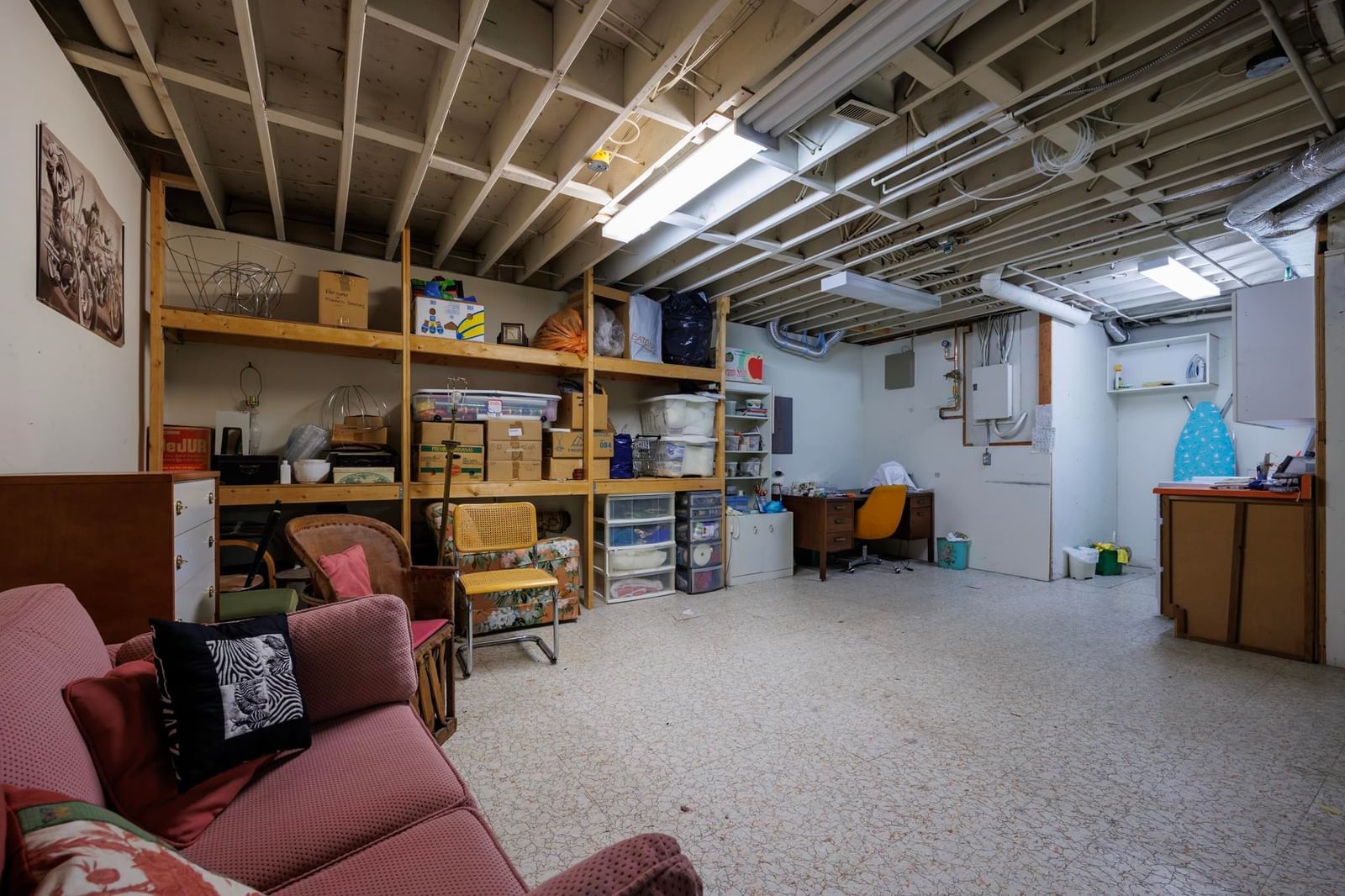 Listing Image 17