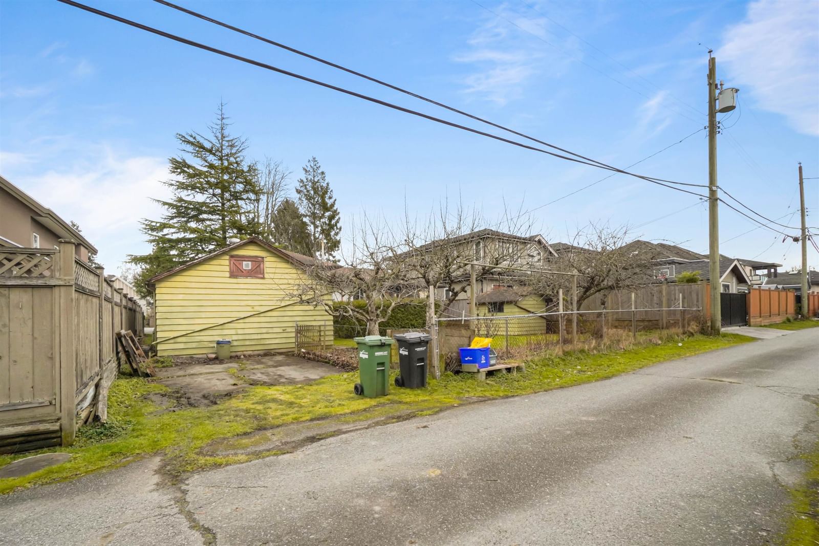 Listing Image 6