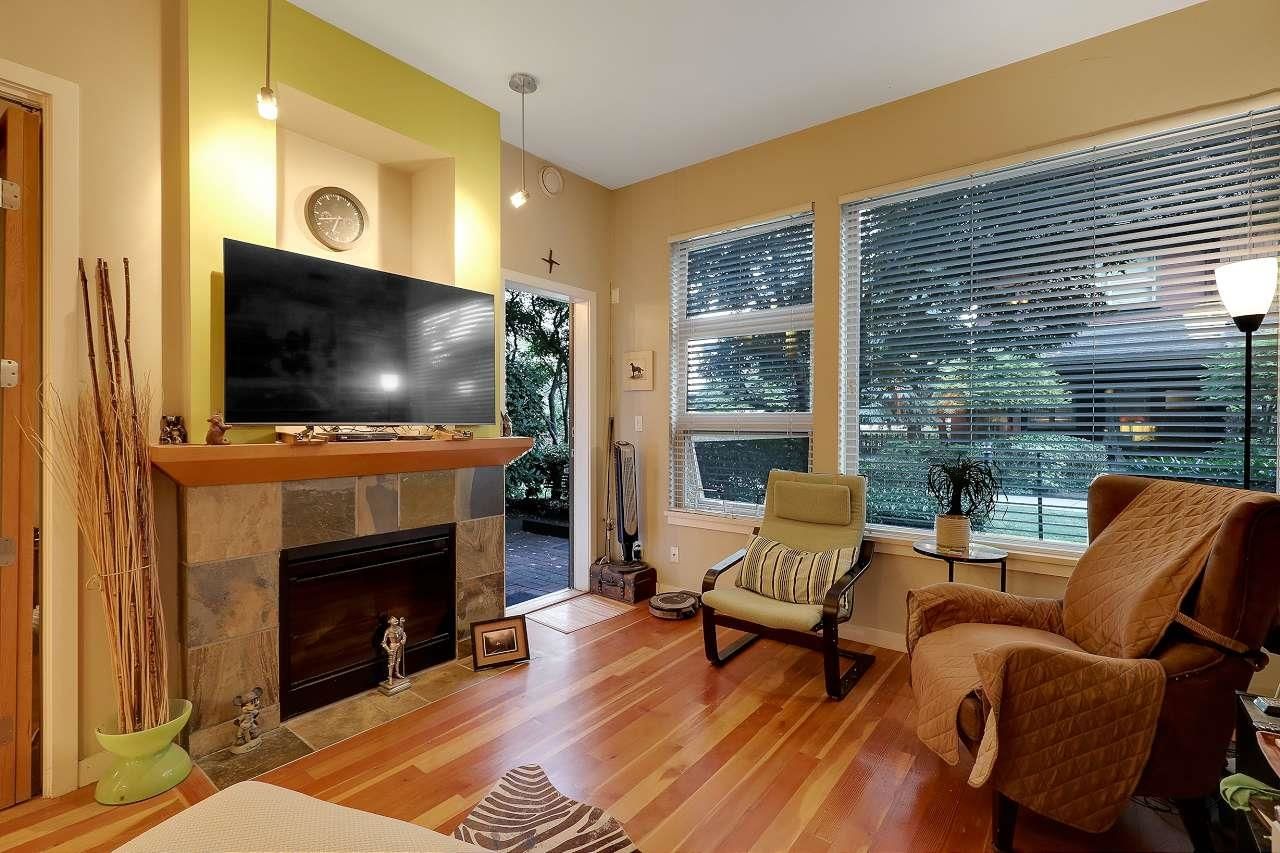 Listing Image 12