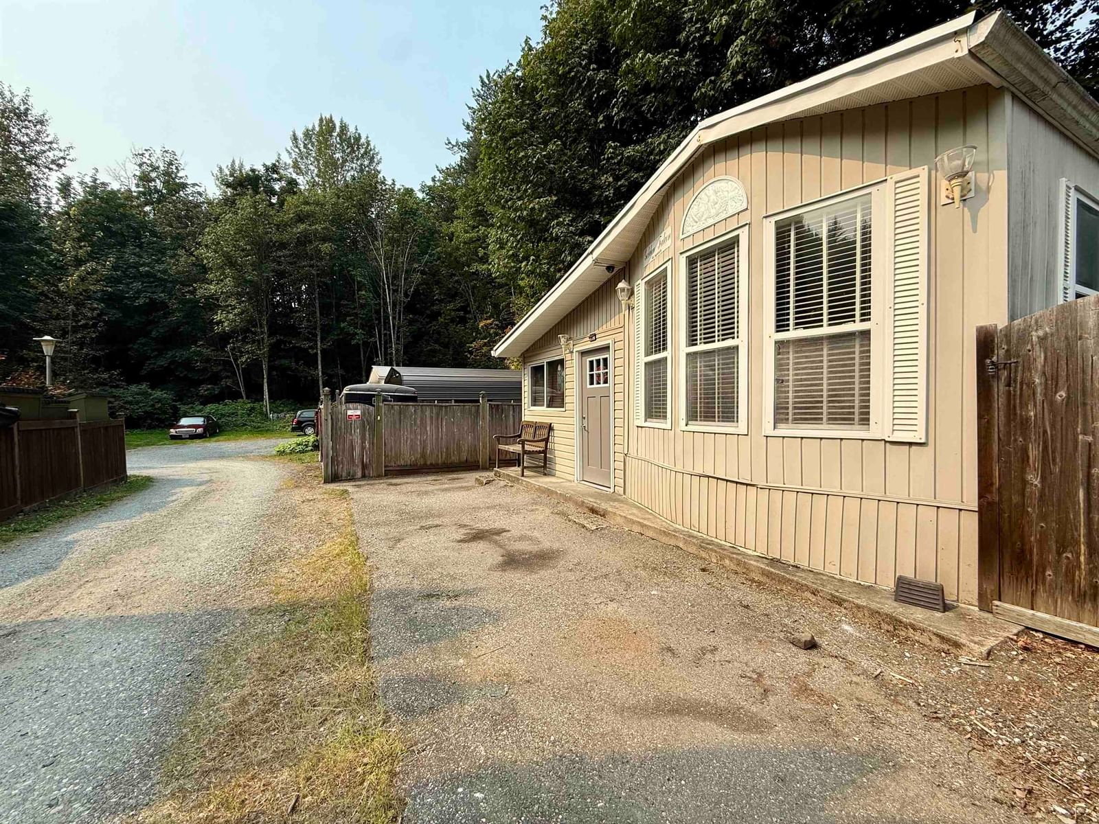 Listing Image 27