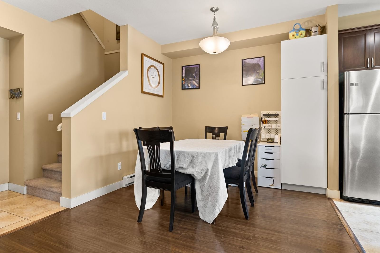 Listing Image 18