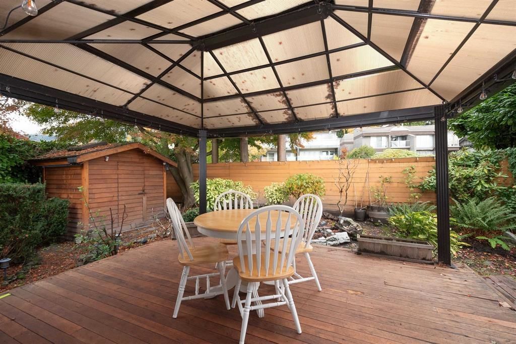 Listing Image 12