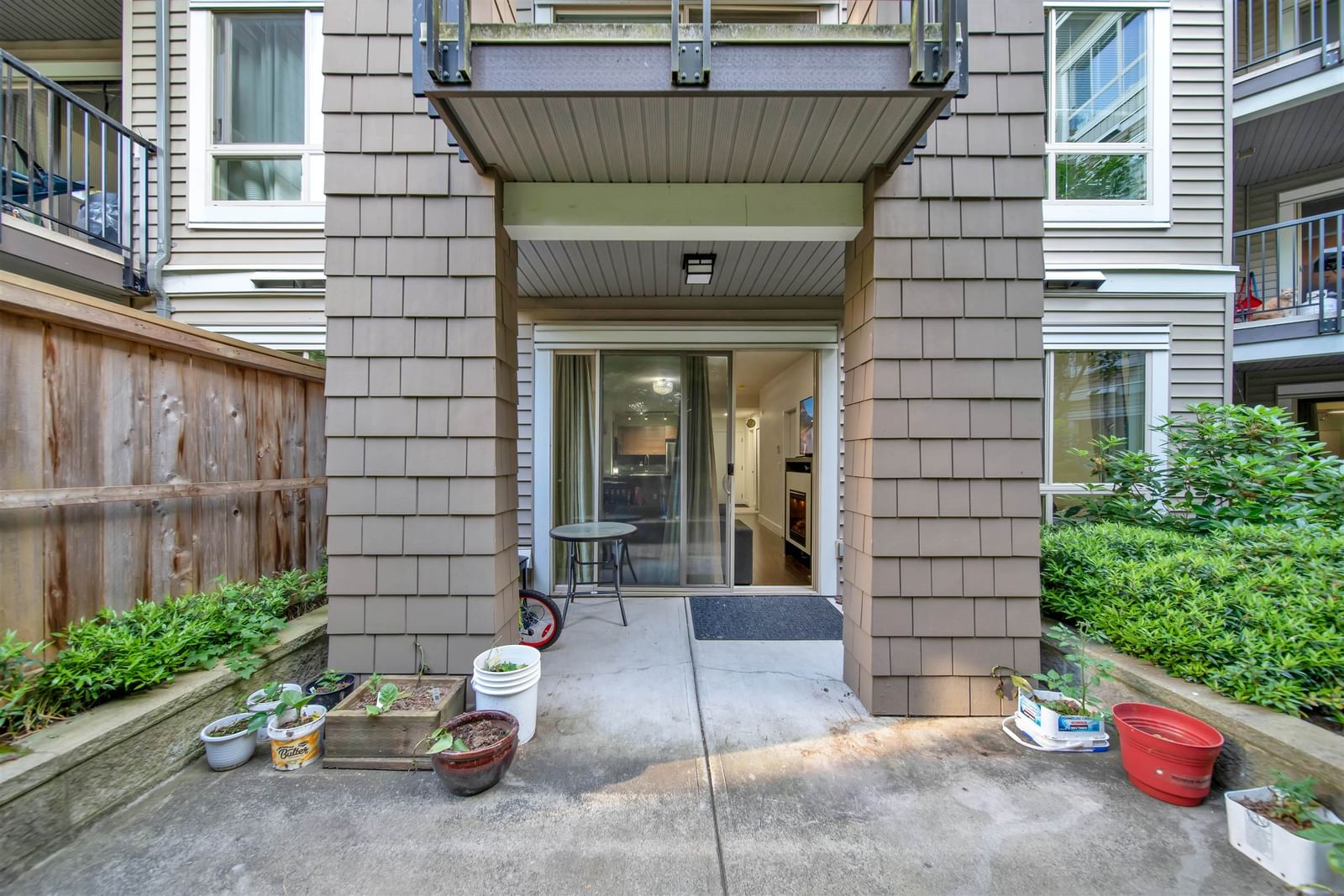 Listing Image 18