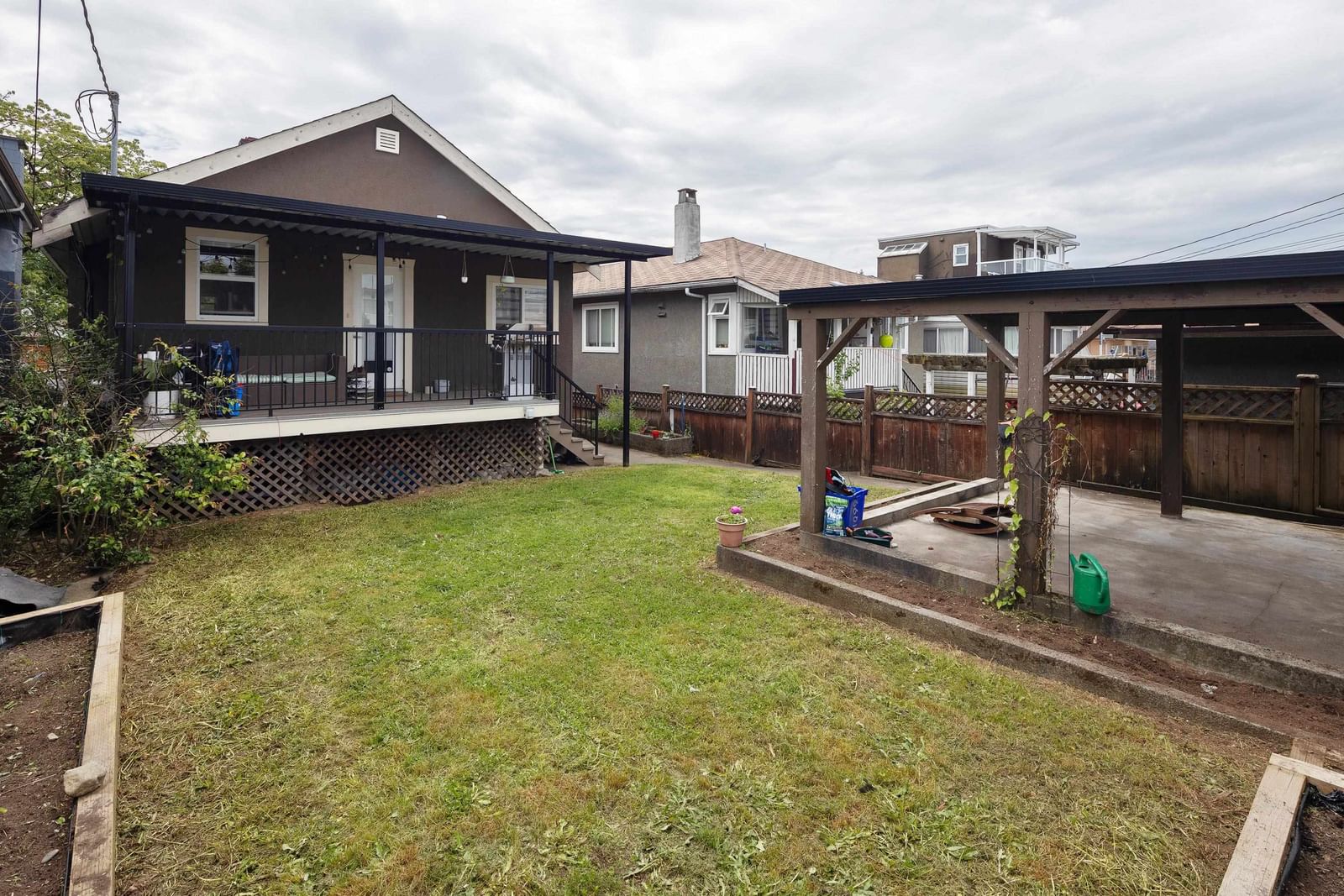 Listing Image 16