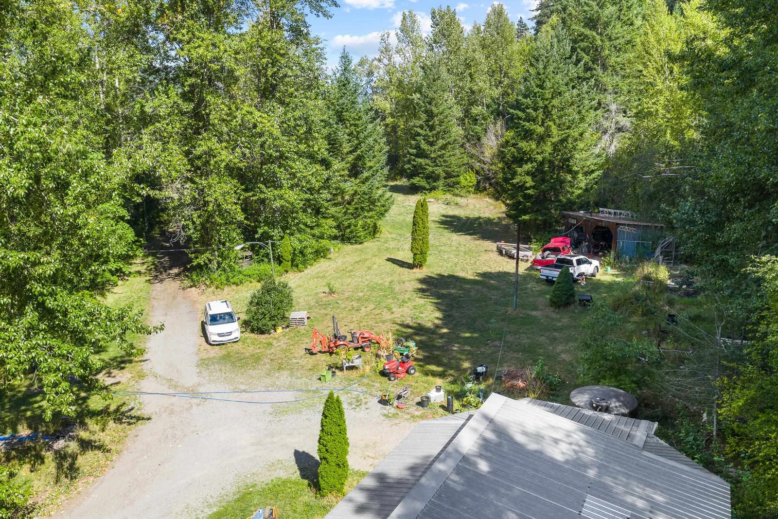 Listing Image 8