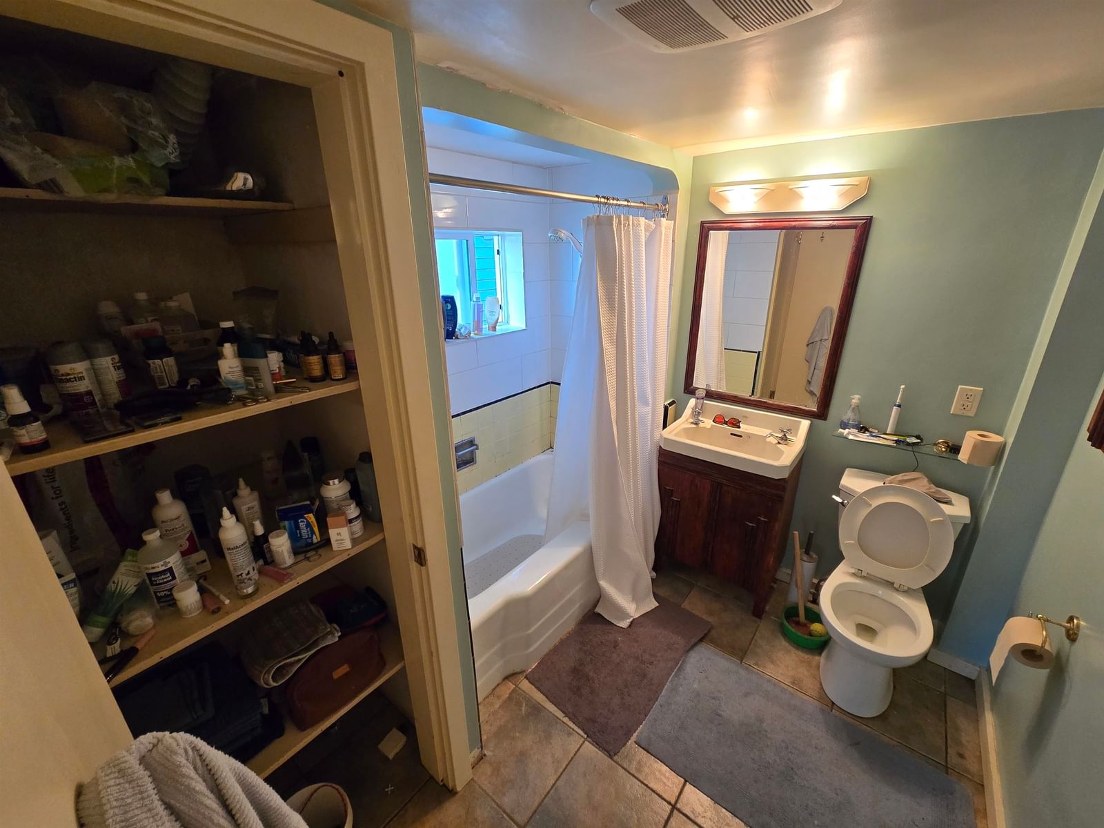 Listing Image 12