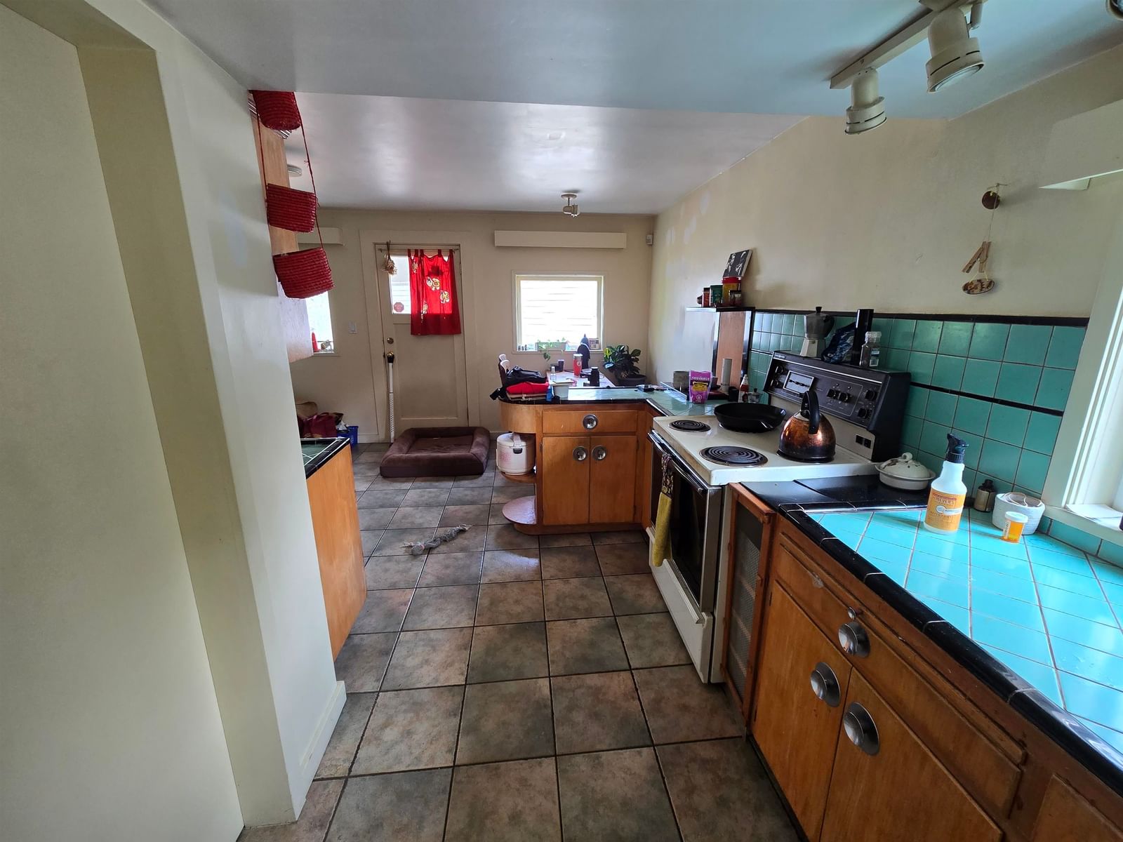 Listing Image 14