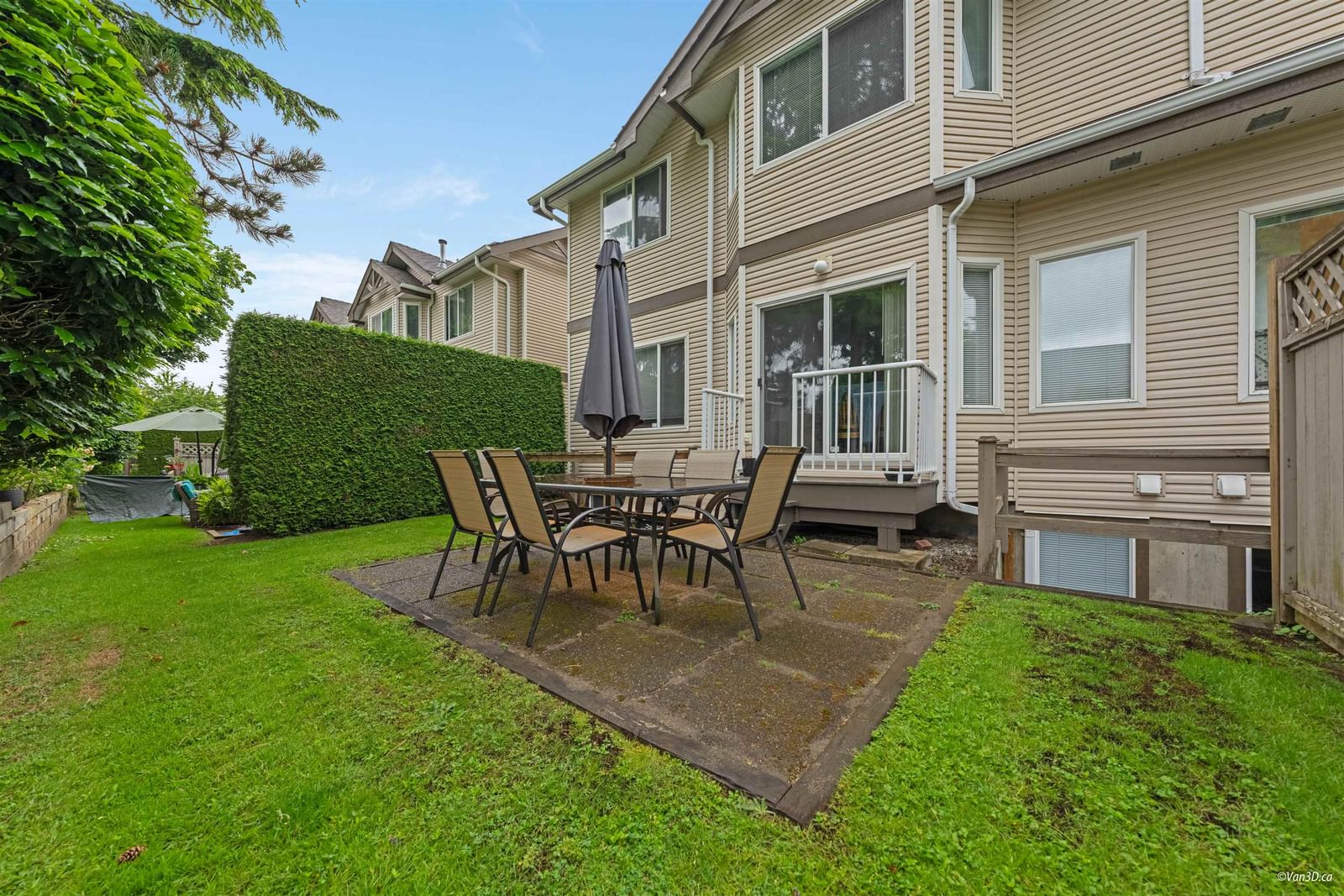 Listing Image 16
