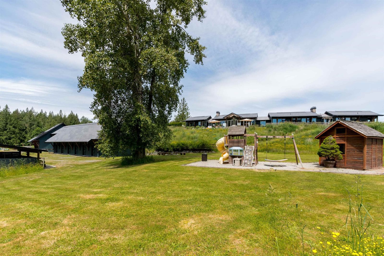 Listing Image 37