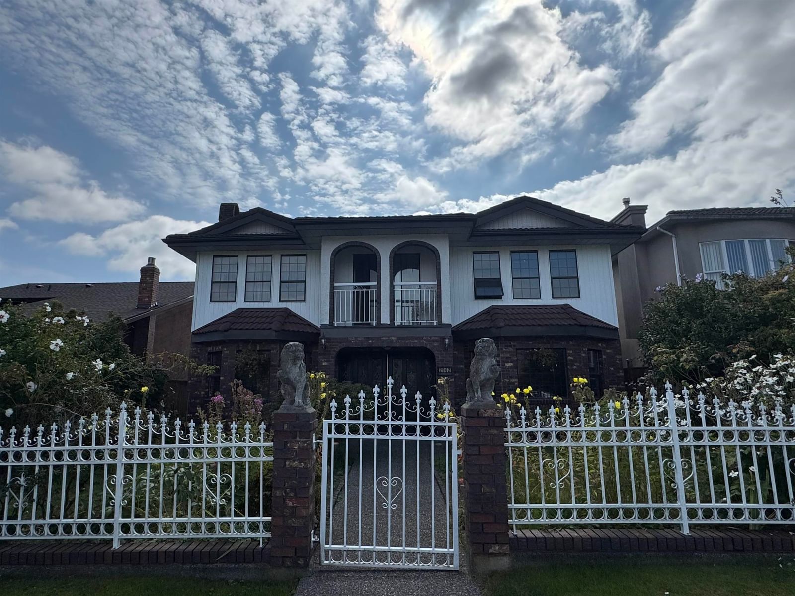 Listing Image 1