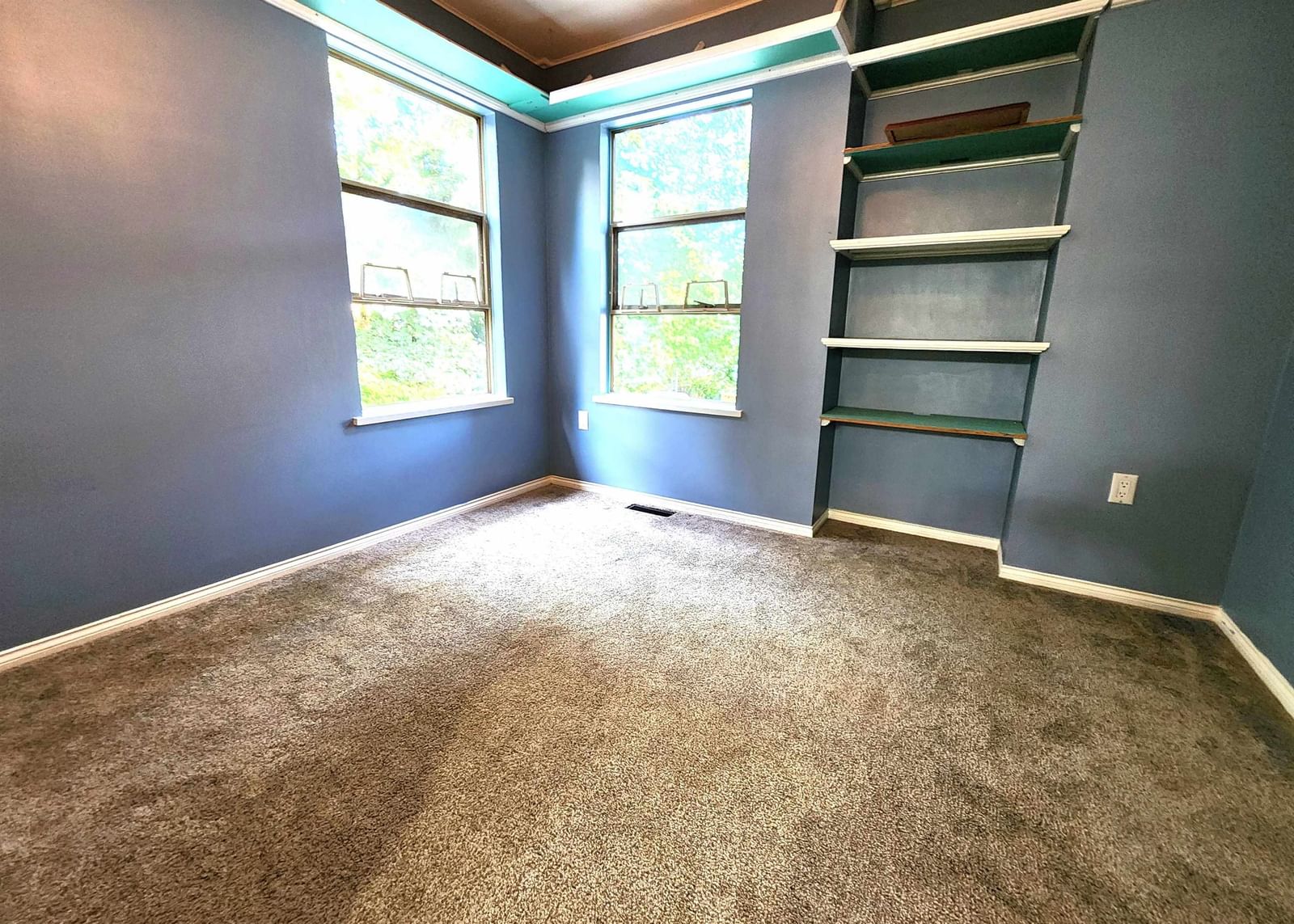 Listing Image 23
