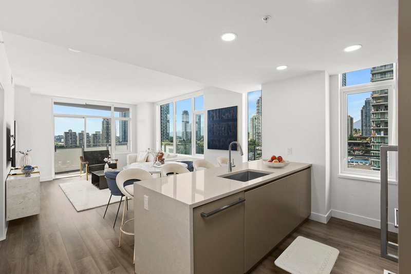 1107 - 4433 Alaska Street, Burnaby, V5C 0N3 | Image 2