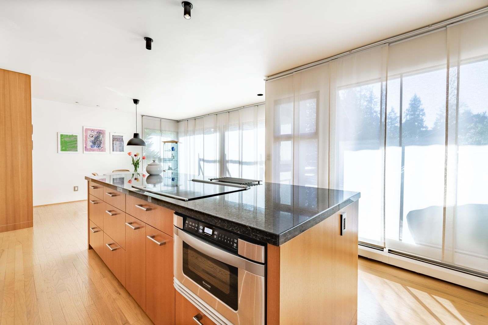 Listing Image 15