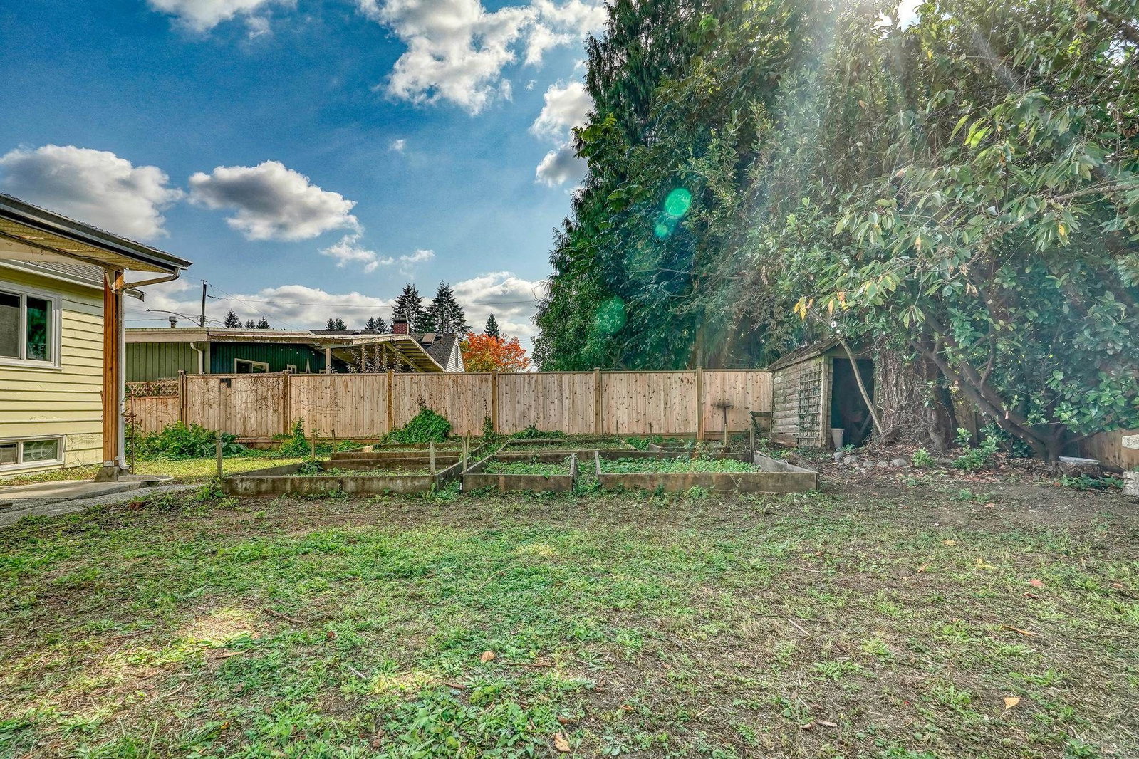 Listing Image 25