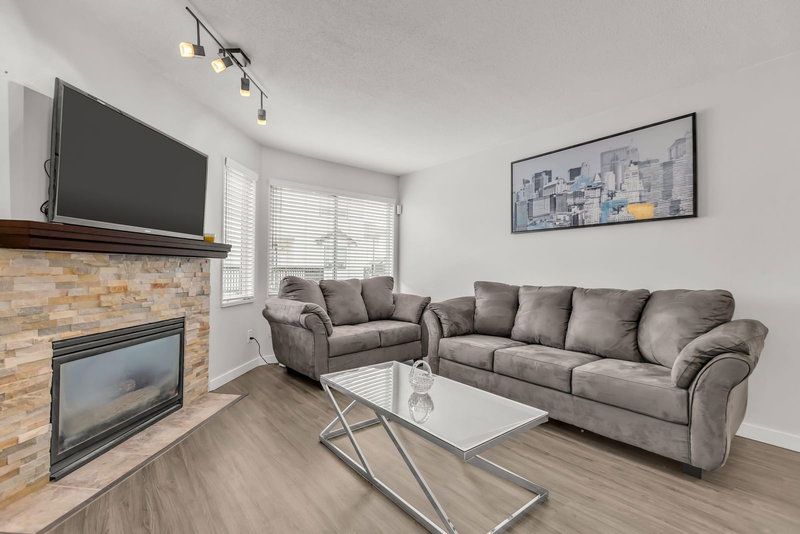 27 - 45740 Thomas Road, Chilliwack, V2R 3V9 | Image 2