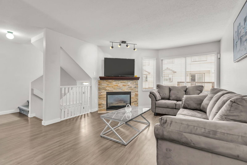 27 - 45740 Thomas Road, Chilliwack, V2R 3V9 | Image 3