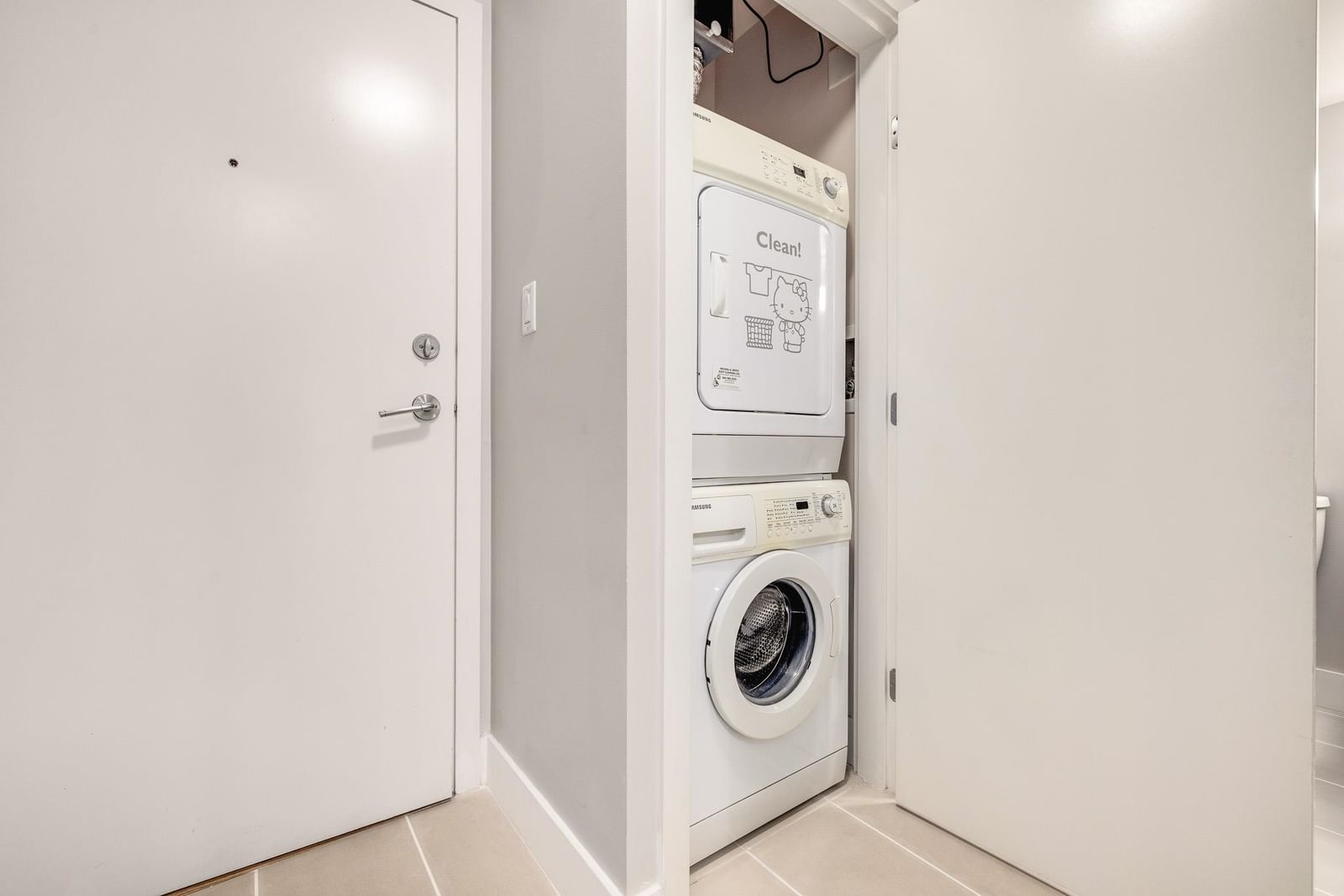 Listing Image 20